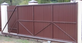Купить откатные ворота из профнастила Шуя, цена от 1756 руб.